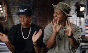 467934001395369130.gif