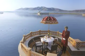 Leela-Palace-Udaipur-Hotel-6.jpg