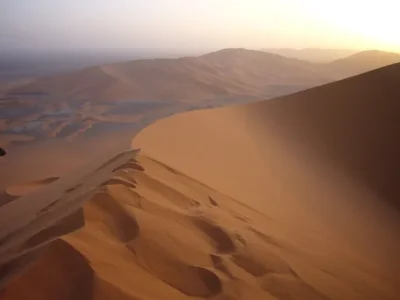 37130_1663668475086_171938_n.jpg