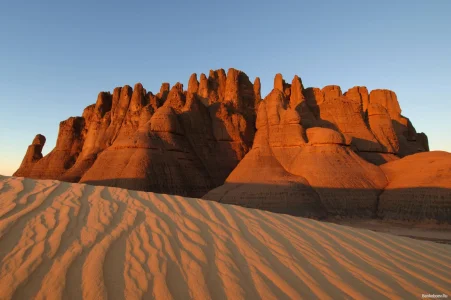 Bankoboev.Ru_sahara_desert_algeria.jpg
