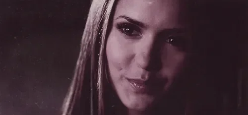 elena_amused_smile.gif