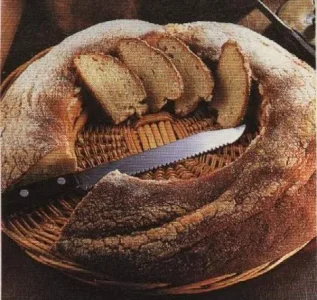 fouace_de_l_aveyron_01.jpg
