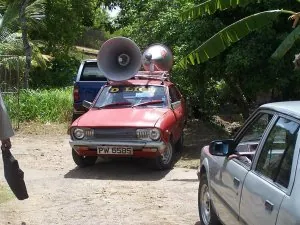 356880-The-loudspeaker-car-0.jpg