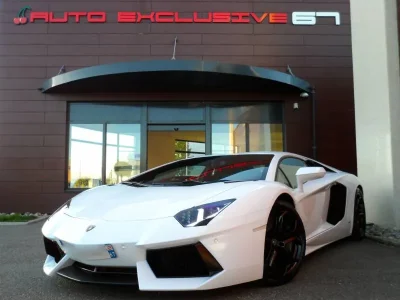 lamborghini_aventador_lp_700_4_100176636285668219.jpg