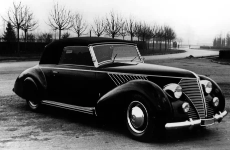 6C2500CabrioletPininFarina1940.jpg