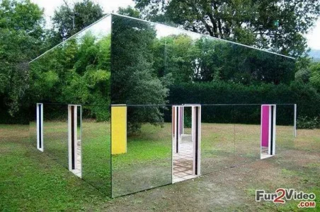 mirror-house.jpg