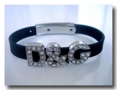 voila-un-bracelet-D-G.jpg